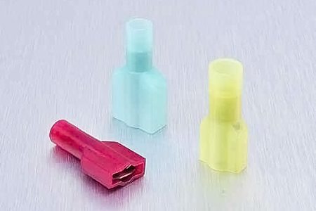 Y Terminal de nylon masculino totalmente aislado