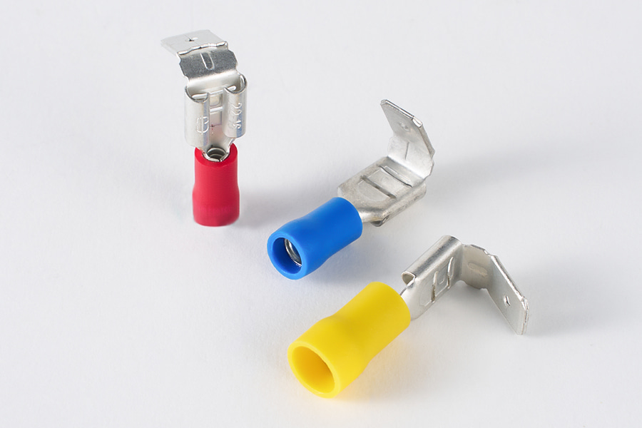 Desconector de espalda de colgra de vinilo aislada